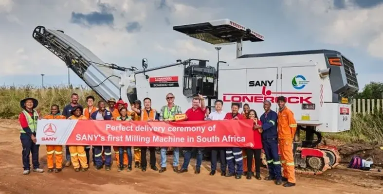 Sany milling machine at work on Gauteng roads project